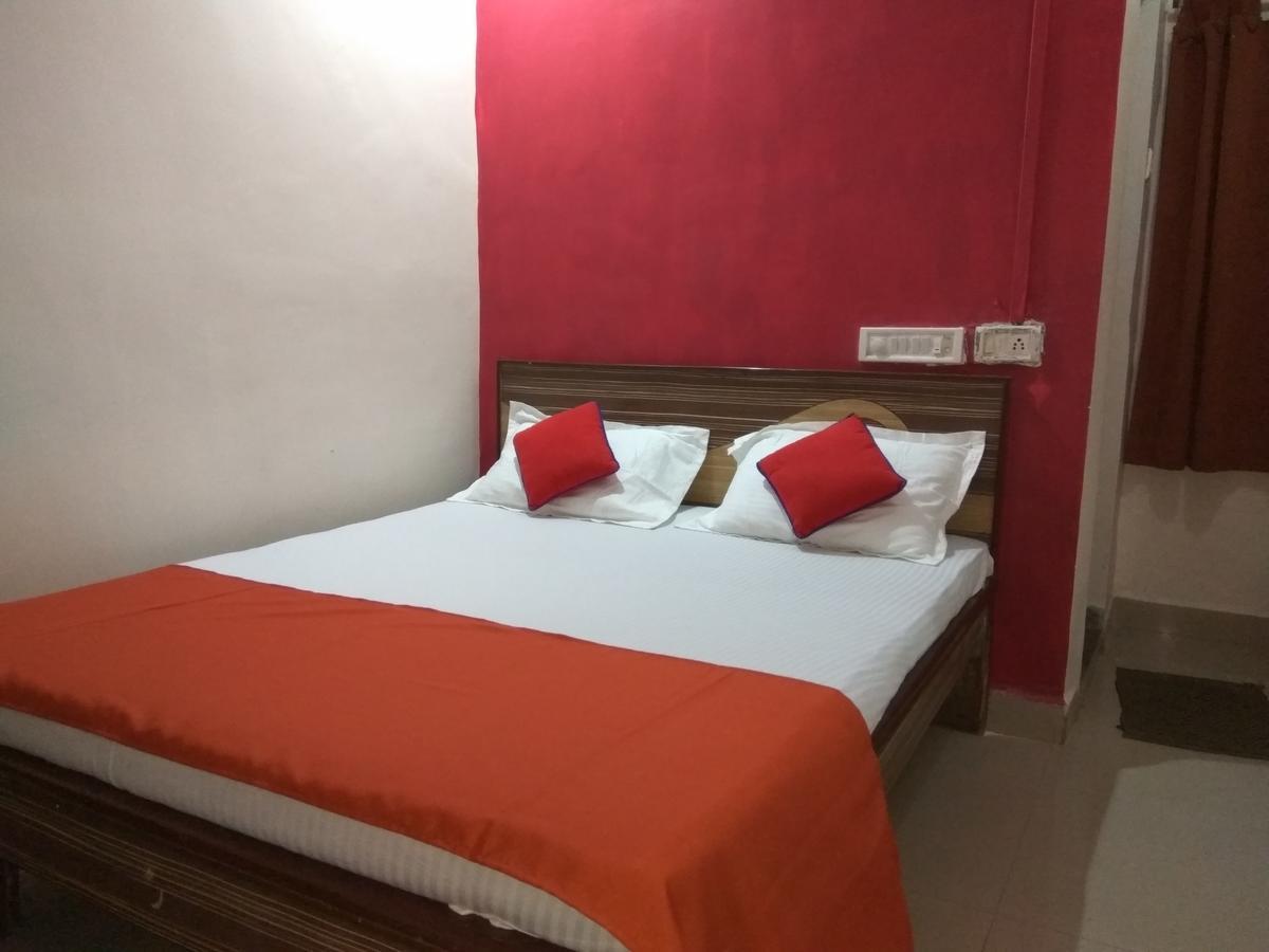 Hotel Shiva Panvel Exteriér fotografie